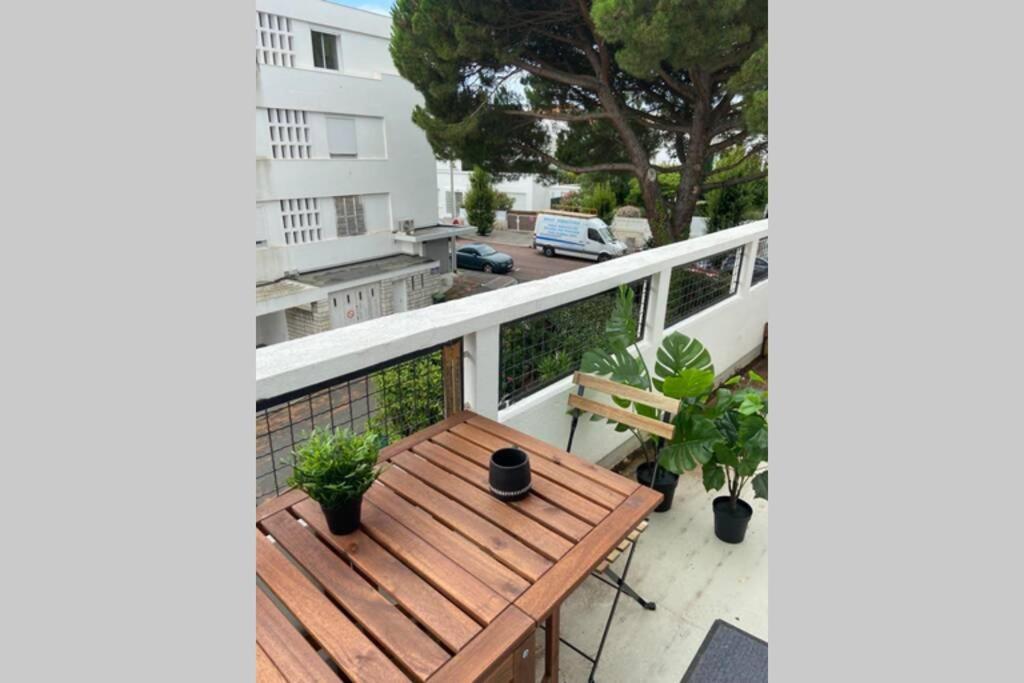 Royan 2P - Centre - 300M Plage Apartamento Exterior foto